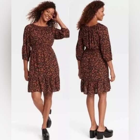 Knox Rose Long Sleeve Animal Print Dress - Picture 1 of 8